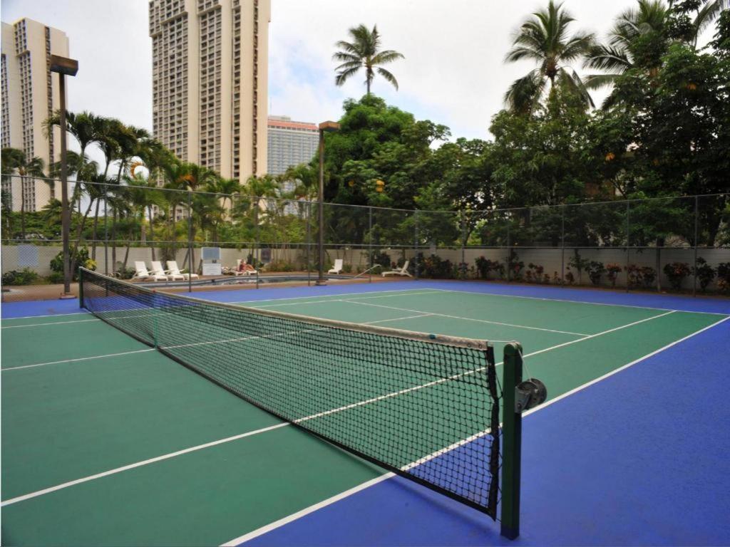 Marina Tower Waikiki Hotel Honolulu Ngoại thất bức ảnh