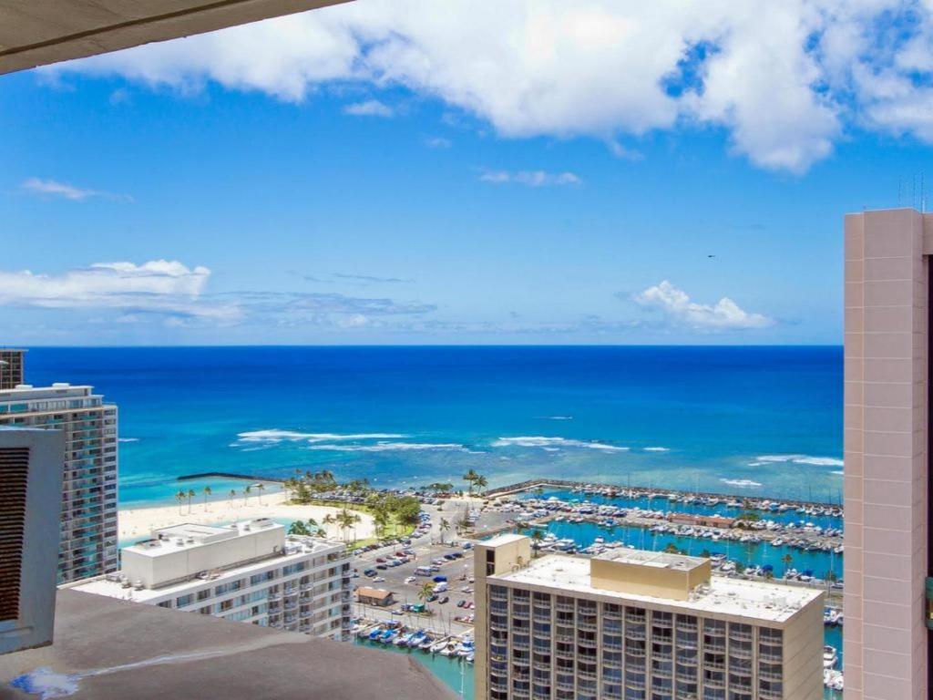 Marina Tower Waikiki Hotel Honolulu Ngoại thất bức ảnh